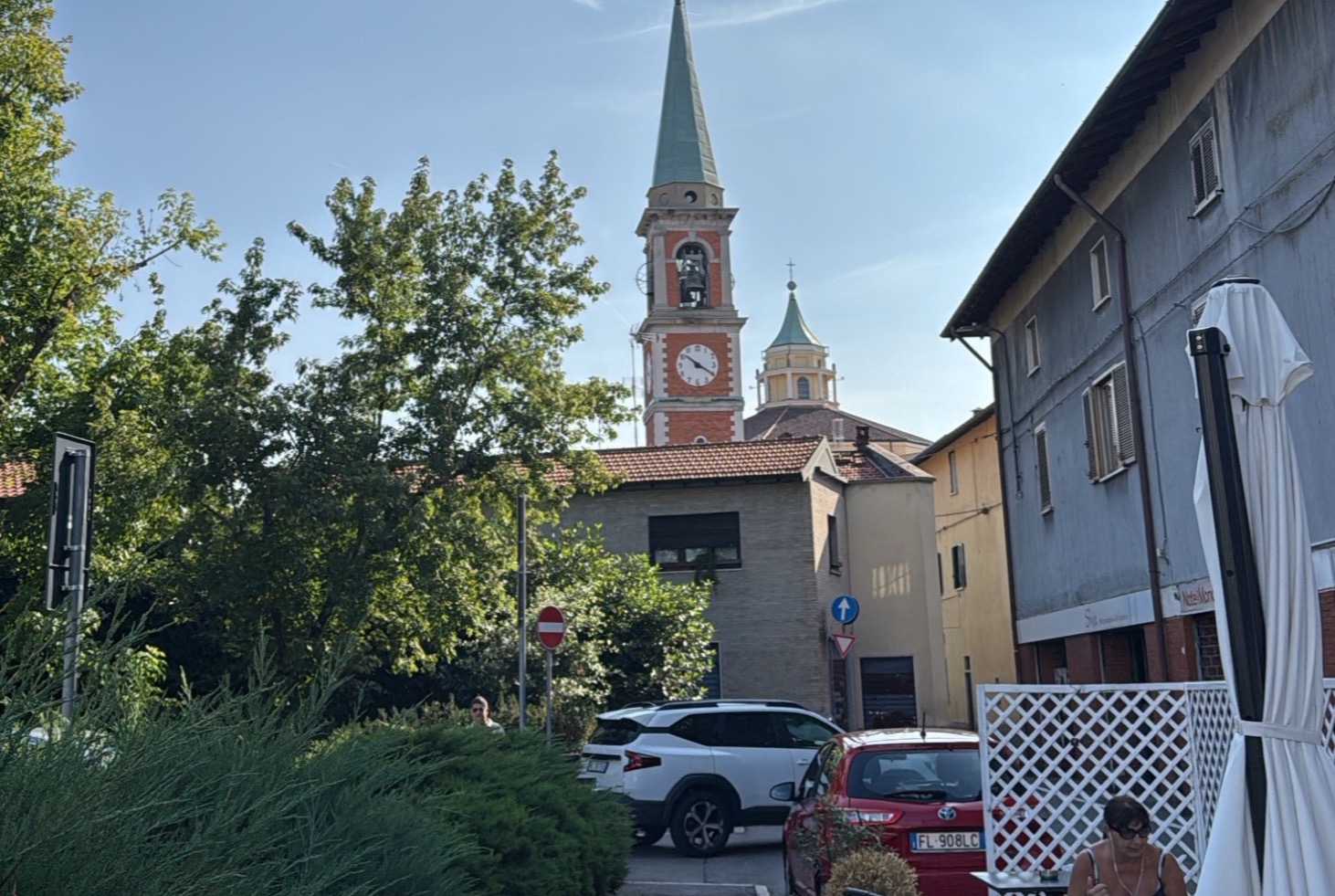 The village (provisional photograph)